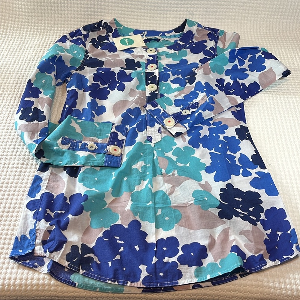 Boden Floral Tunic in Blue and Teal - Picture 2 of 11